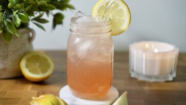 Pomegranate Pear Lemonade