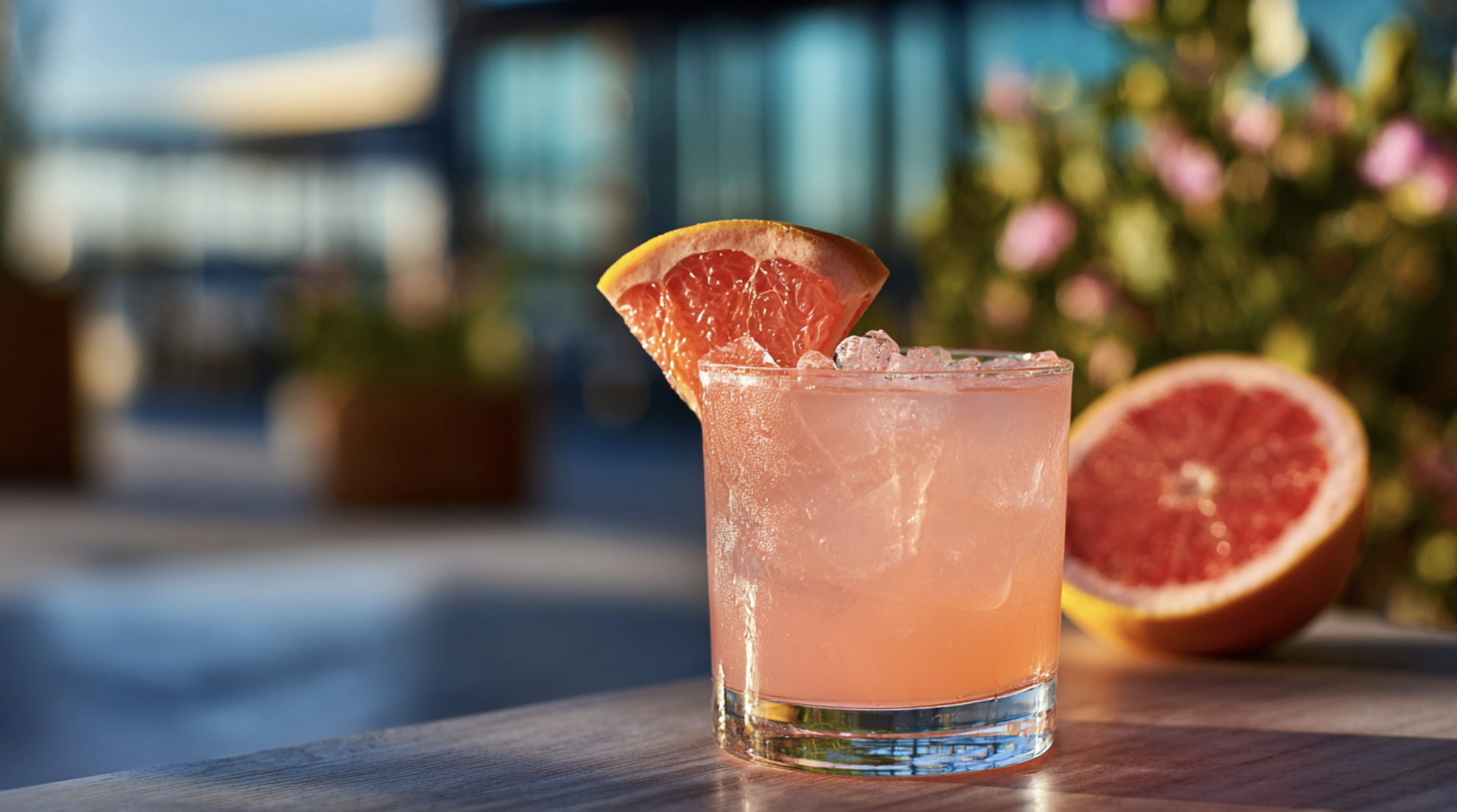 Gin-Ger Grapefruit Fizz